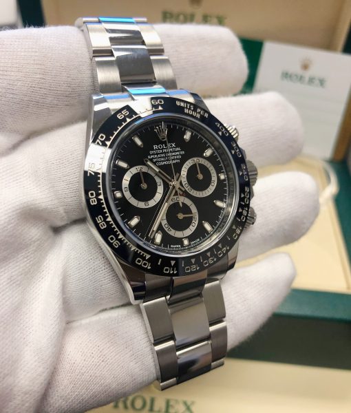 Rolex daytona chronograph 116500LN Black Dial full set box and papers warranty card