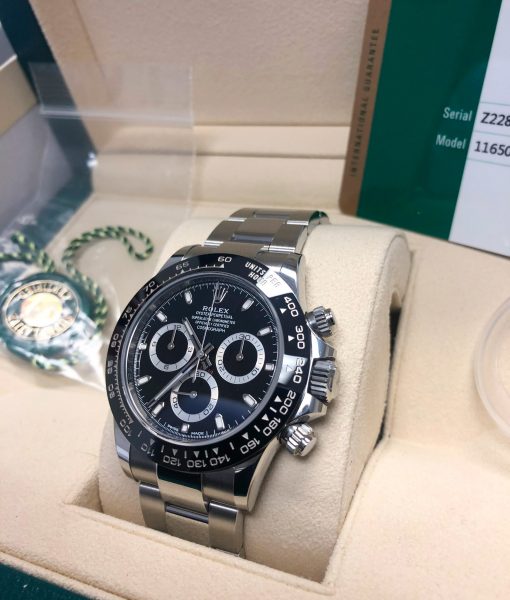 Rolex daytona chronograph 116500LN Black Dial full set box and papers warranty card