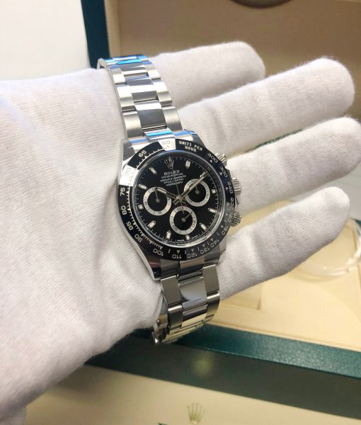 Rolex daytona chronograph 116500LN Black Dial full set box and papers warranty card